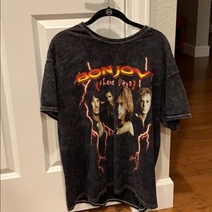 Bon Jovi Graphic Tee